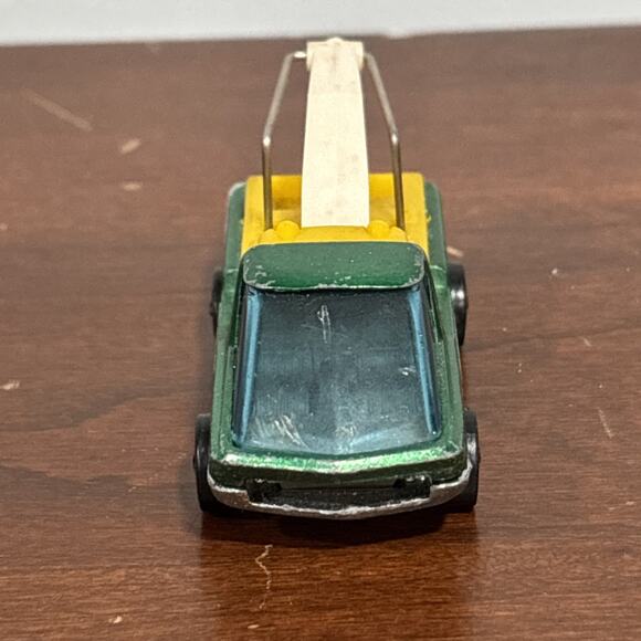 Vintage 1969 HOT WHEELS REDLINE Heavyweights Tow Truck HK Green SPECTRAFLAME - Picture 2 of 10